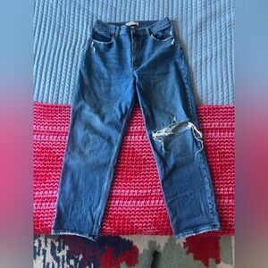 Abercrombie Curve Love 90s Straight Ultra High Rise (short)